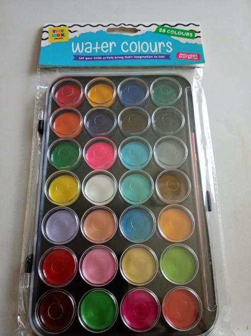 Classes Horncastle East Lindsey - Photos for brand new water colours set