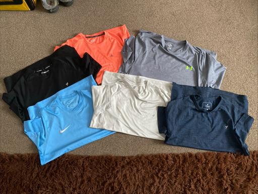 Buy & Sell Gornal Wood Dudley - Photos for 6 gym t- shirts 3 large 2 medium 1 X-Large 