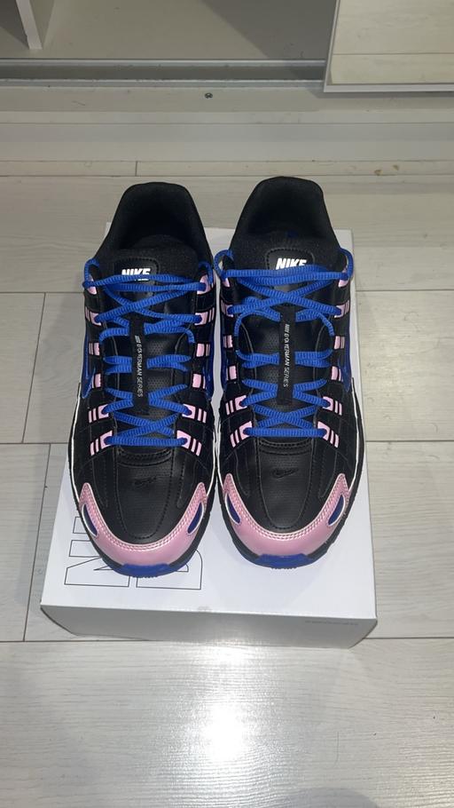 Buy & Sell Upper Holloway North London - Photos for P 6000 a limited edition