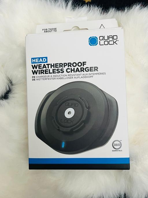 Buy & Sell Beckton East London - Photos for Quad lock weather proof wireless charging