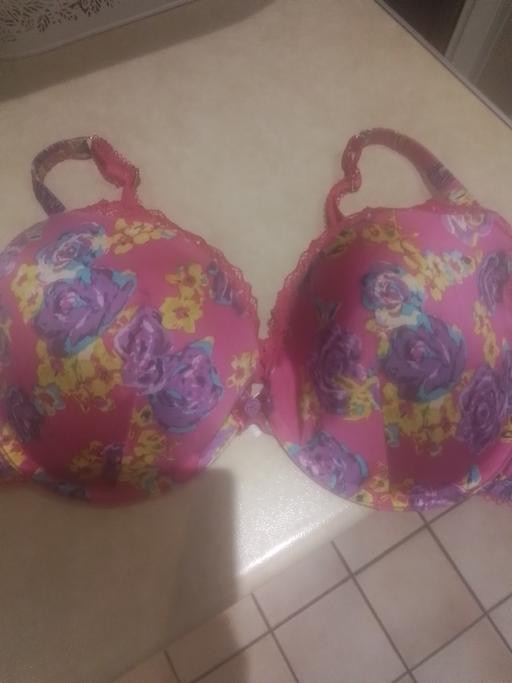 Buy & Sell Little Aston Lichfield - Photos for LIMITED COLLECTION BRA