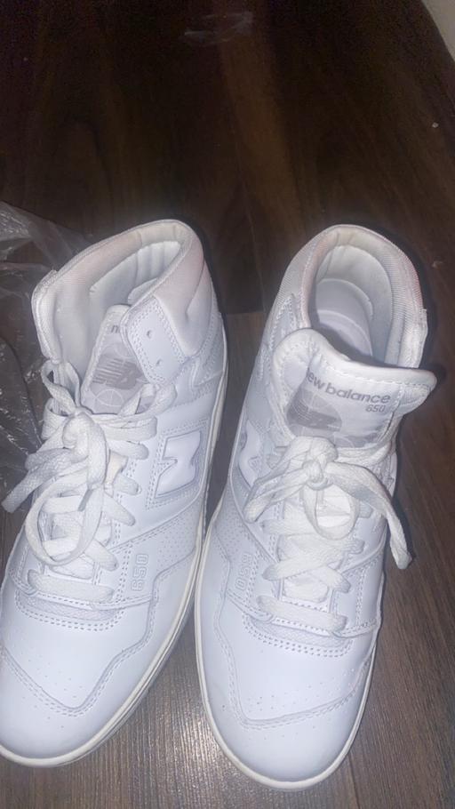 Buy & Sell Longsight Manchester - Photos for New Balance 650