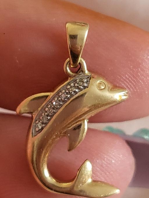 Buy & Sell King Cross Calderdale - Photos for beautiful solid 9ct and dolphin pendant