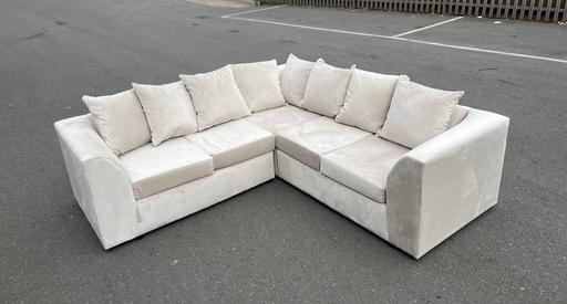 Buy & Sell Brixton South East London - Photos for Crushed Velvet Biege L Shaped Corner Sofa