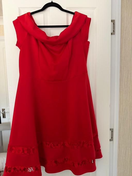 Buy & Sell Crowthorne Bracknell Forest - Photos for Gemma Collins off shoulder dress