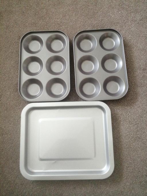 Buy & Sell Heath Town Wolverhampton - Photos for three new cake tins/tray