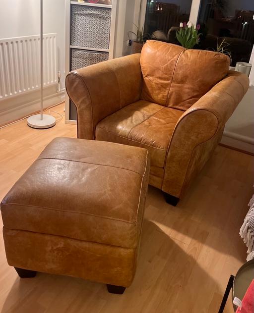 Buy & Sell Elmers End South East London - Photos for Italian Leather Armchair & FootStool/Storage