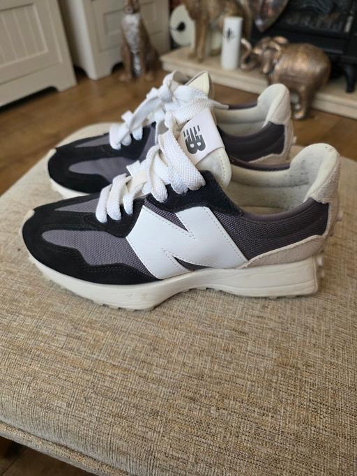 Buy & Sell Pensnett Dudley - Photos for NEW BALANCE TRAINERS SIZE 5