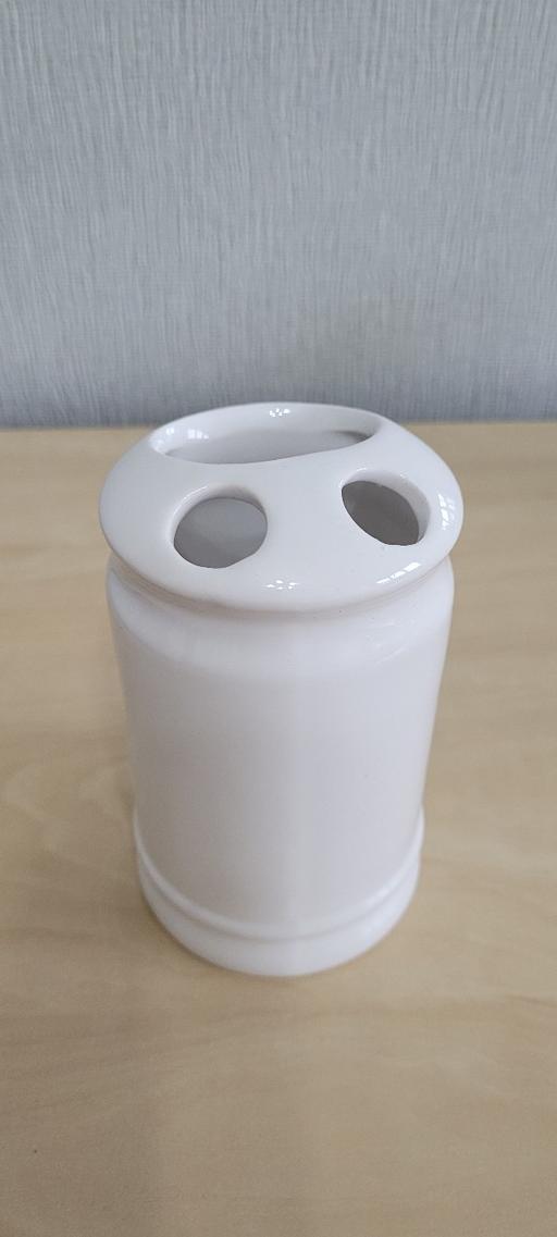Buy & Sell Great Houghton Barnsley - Photos for Toothbrush holder