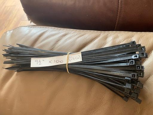 Buy & Sell Wednesbury Sandwell - Photos for Cable ties x 100