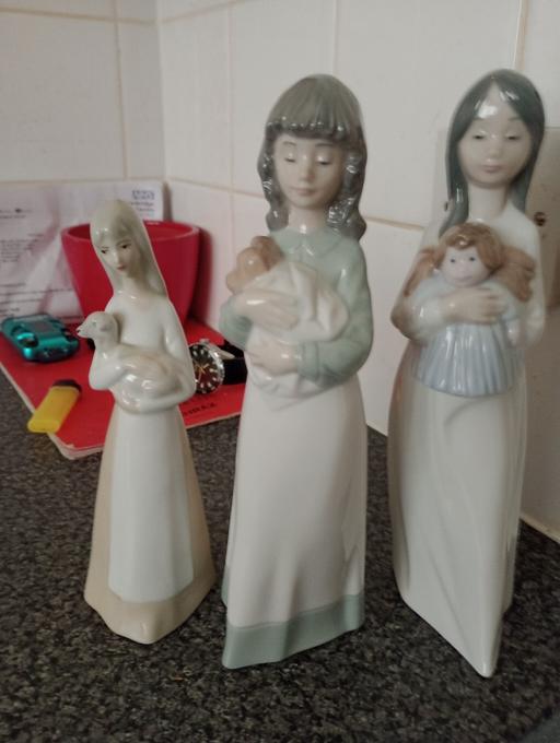 Buy & Sell Palacefields Halton - Photos for Naho Lladro set.