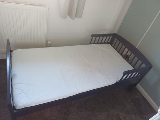 Buy & Sell Dudley Port Sandwell - Photos for Toddler bed, Mattress and bedding 