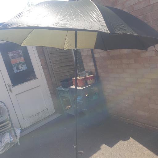 Buy & Sell Pensnett Dudley - Photos for NGT , 6ft Fishing Umbrella & Camouflage Bag,