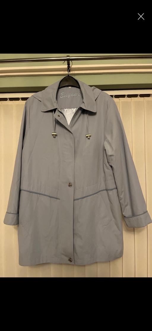 Buy & Sell Eaglescliffe Stockton-on-Tees - Photos for Lightweight Mac Size 14