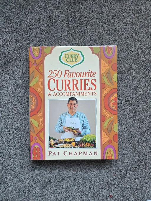 Buy & Sell Oldbury Sandwell - Photos for 250 favourite curries hardback book