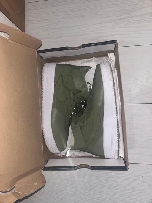 Buy & Sell Upper Holloway North London - Photos for AIR FORCES 1 ULTRAFORCE MID