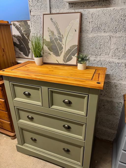 Buy & Sell Hoobrook Wyre Forest - Photos for Mexican pine chest of drawers