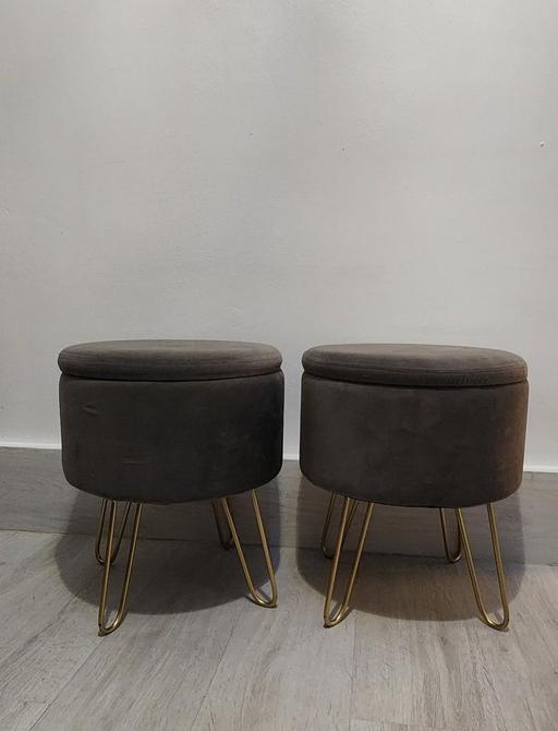 Buy & Sell Millbank Central London - Photos for Grey ottoman stools
