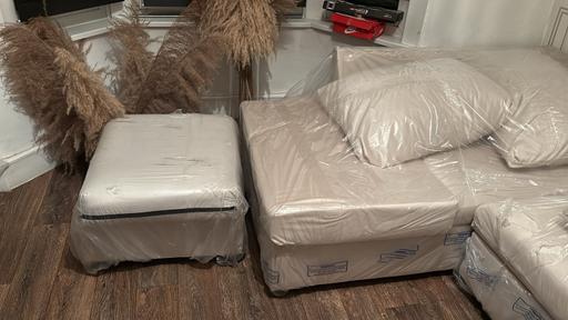 Buy & Sell East Ham East London - Photos for Brand new sofa need gone asap