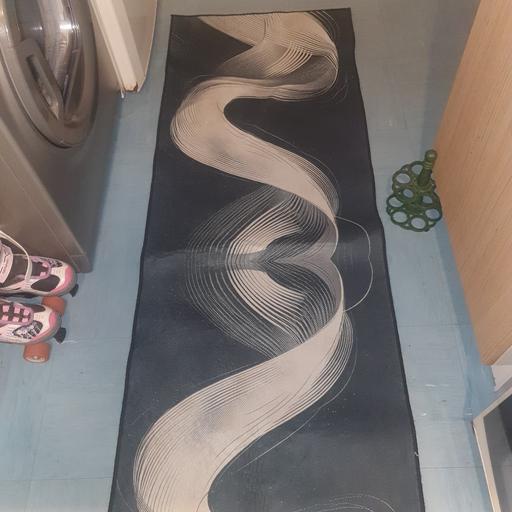 Buy & Sell Gornal Wood Dudley - Photos for 6.5 ft x 2ft ,Hall Runner Carpet, Black/Beige