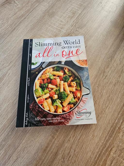 Buy & Sell Newton Doncaster - Photos for Slimming world all in one cookery book