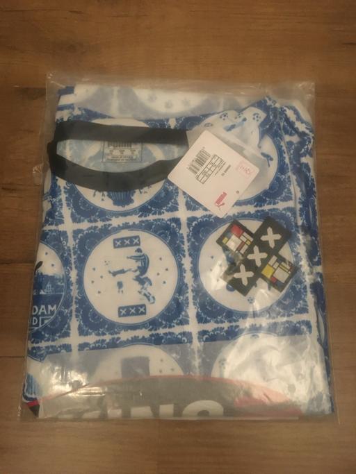 Buy & Sell Cheshunt Broxbourne - Photos for Puma Mens Football Jersey Size XL new