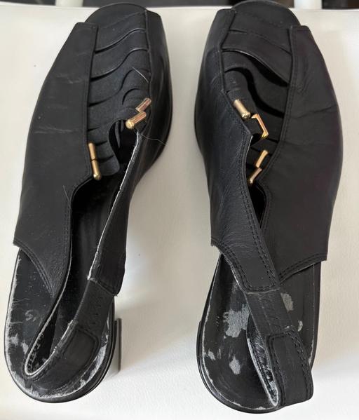 Buy & Sell Great Usworth Sunderland - Photos for black sandals