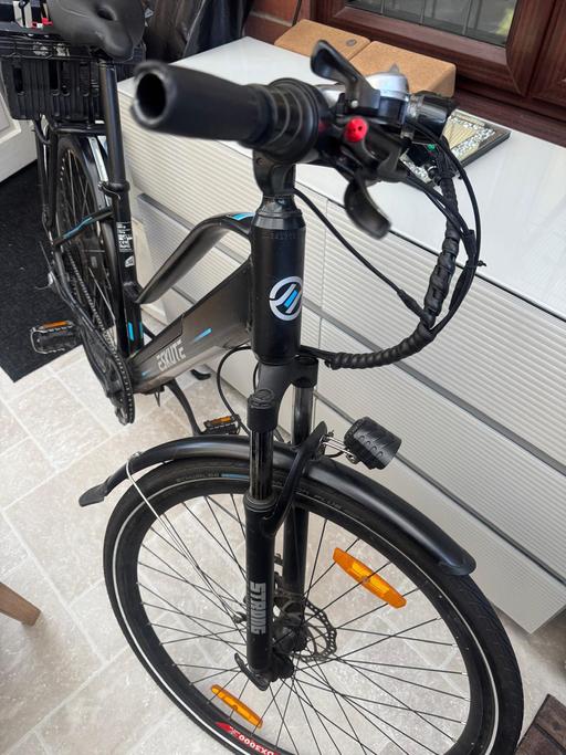 Buy & Sell Charlton North Hertfordshire - Photos for Eskute Senior MYT28