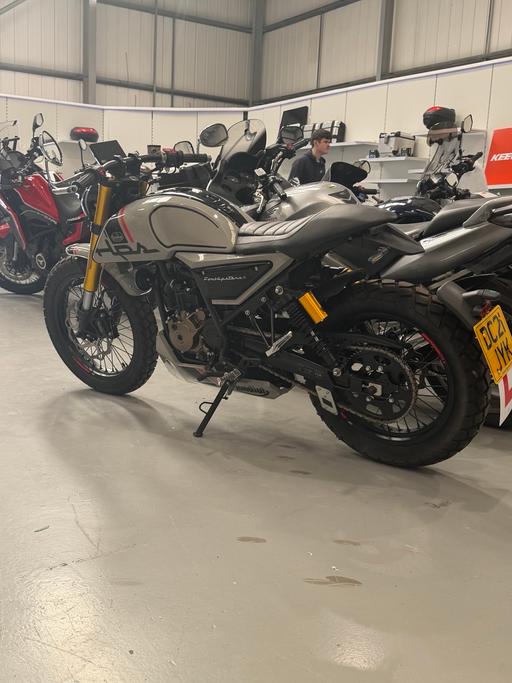 Vehicles Wallasey Wirral - Photos for Mondial HPS 125cc