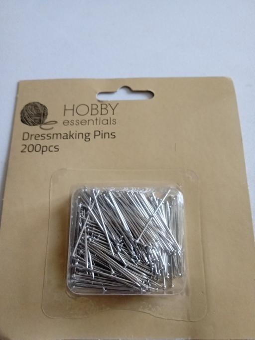 Classes Horncastle East Lindsey - Photos for new pack of 200 Dressmaking pins