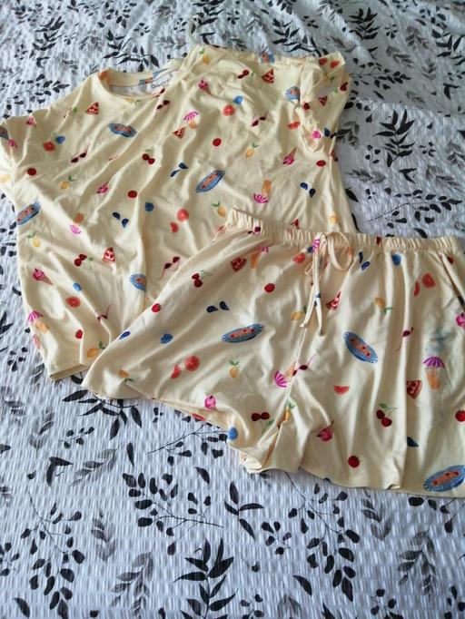 Buy & Sell Wednesfield Wolverhampton - Photos for ladies Pj's size 12/14 (blue mark on shorts