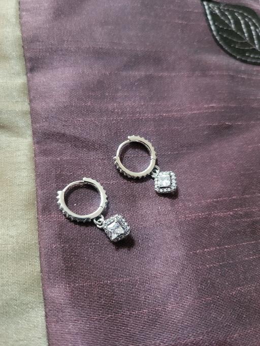 Buy & Sell Healey Rochdale - Photos for Brand New Genuine Pandora Pave Square Sparkle