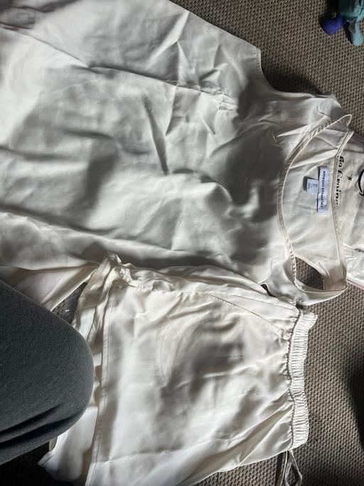 Buy & Sell Wednesfield Wolverhampton - Photos for New large satin feel shorts n vest pyjama