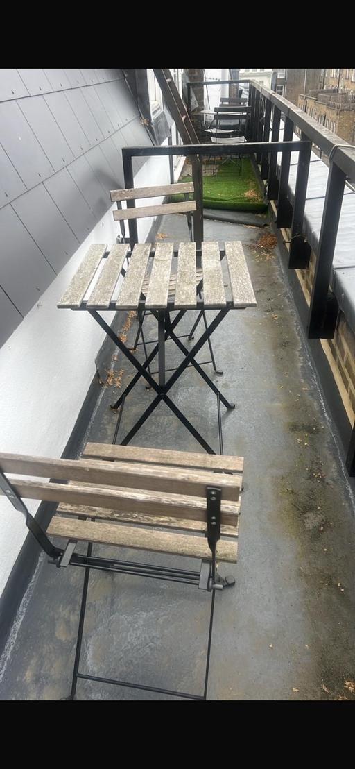 Buy & Sell Paddington West London - Photos for Desk and chairs for exterior
