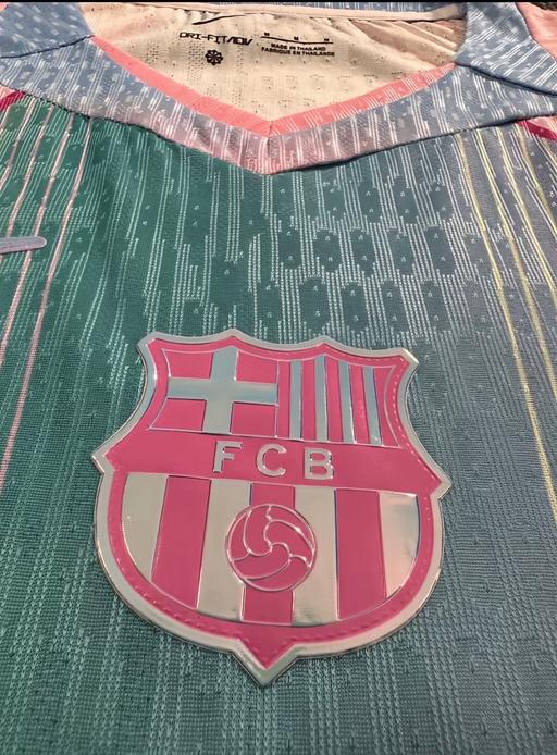 Buy & Sell Crumpsall Manchester - Photos for Barcelona t shirt