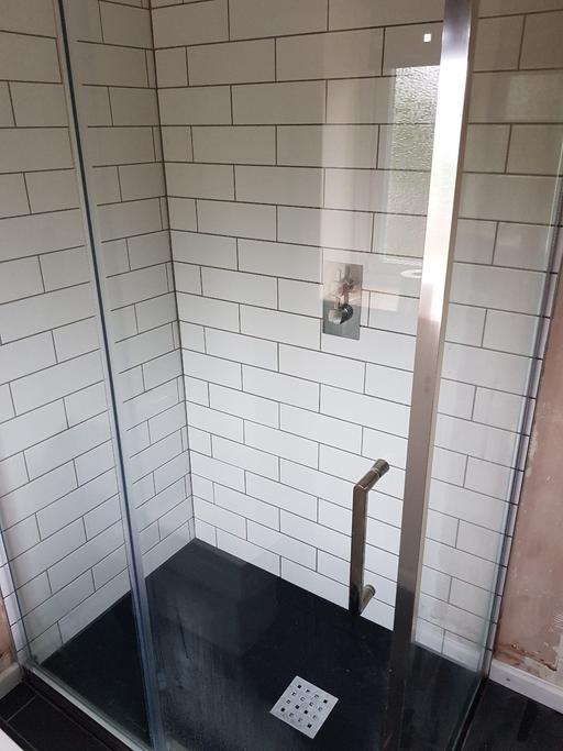 Buy & Sell Wyre Forest Worcestershire - Photos for shower enclosure and tray