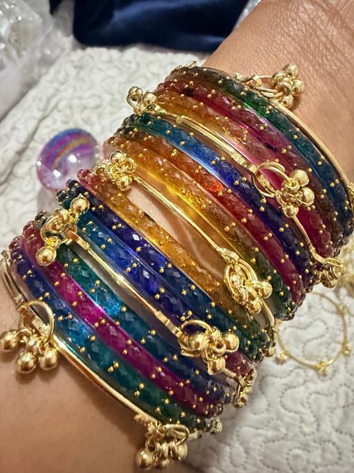 Buy & Sell Bowes Park North London - Photos for Multicoloured Kashmiri bangles