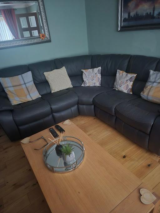 Buy & Sell Greasbrough Rotherham - Photos for Grey Leather Corner Sofa with Recliner – Good