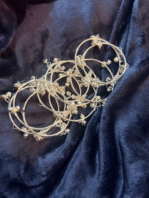 Buy & Sell Palmers Green North London - Photos for Silver coloured Kashmiri gungroo bangles