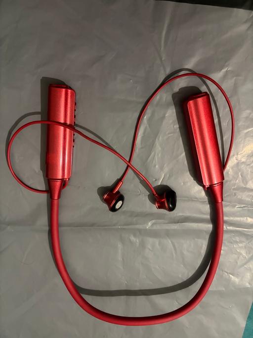 Buy & Sell High Wycombe Buckinghamshire - Photos for Wireless neckband earphones