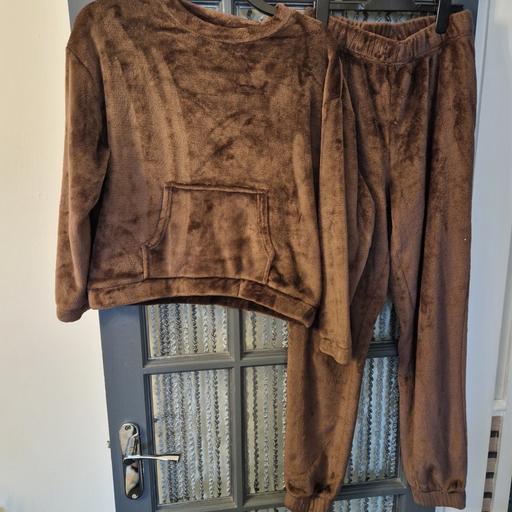 Buy & Sell High Green Sheffield - Photos for asos womens 2 piece size 8