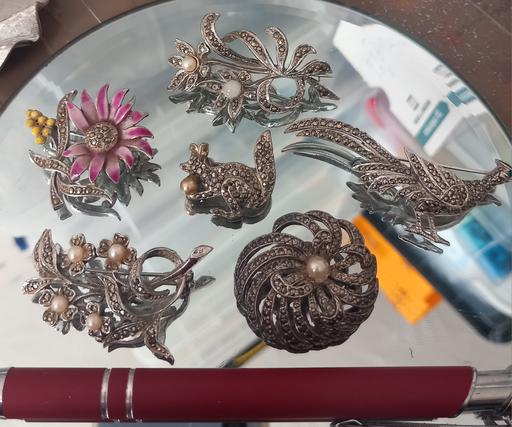 Buy & Sell Thatto Heath Saint Helens - Photos for Collection of vintage marcasite brooches