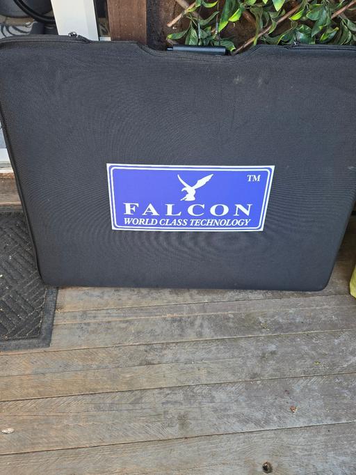 Vehicles Amington Tamworth - Photos for 100 watt Falcon foldable solar panel/ Carry b