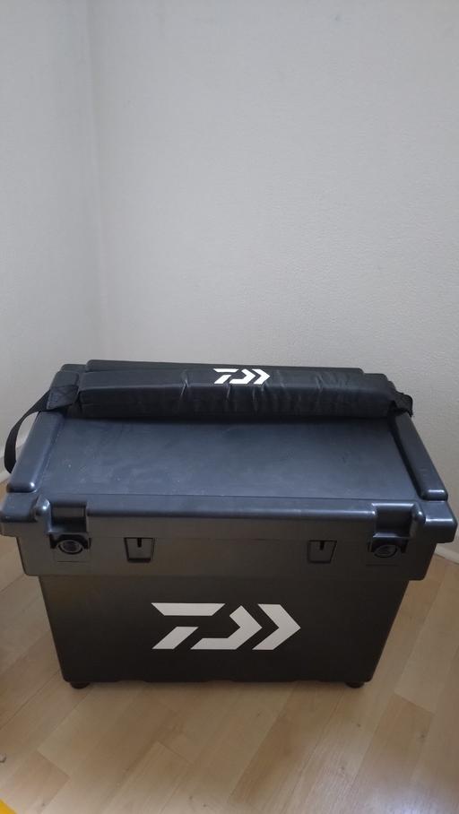 Buy & Sell Wednesbury Sandwell - Photos for Daiwa Dvec seatbox