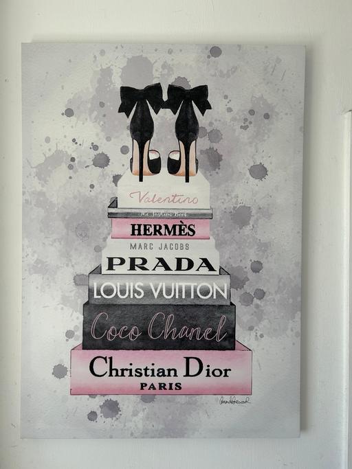 Buy & Sell Cheshunt Broxbourne - Photos for Luxury Iconic Fashion Canvas Print Wall Art