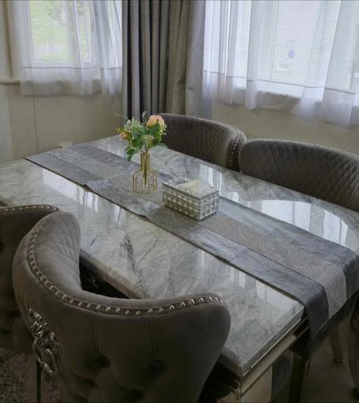 Buy & Sell Edgware Barnet - Photos for marble dining table and chairs