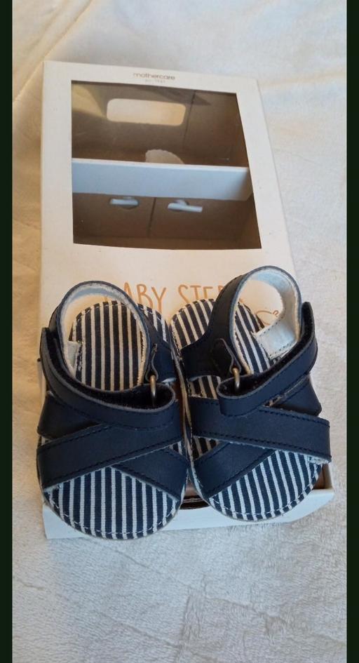 Buy & Sell Grafton Street Industrial Estate West Northamptonshire - Photos for Leather baby shoes
