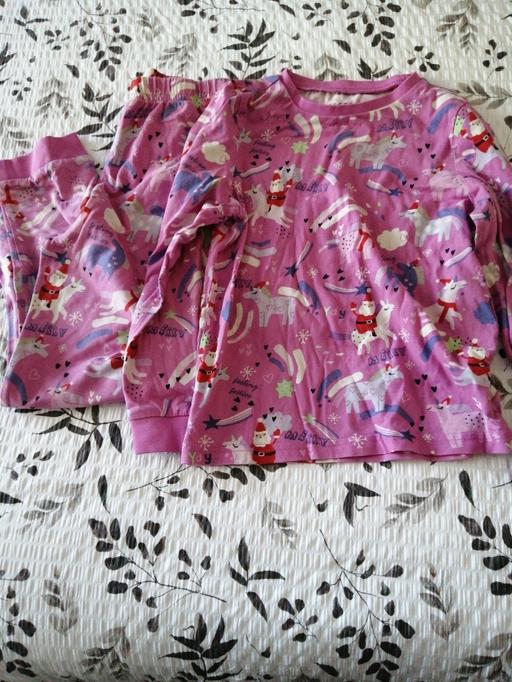 Buy & Sell Wednesfield Wolverhampton - Photos for 6/7yrs Girls Pj's (Xmas)