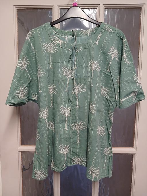 Buy & Sell Oxley Wolverhampton - Photos for Top - 16/18