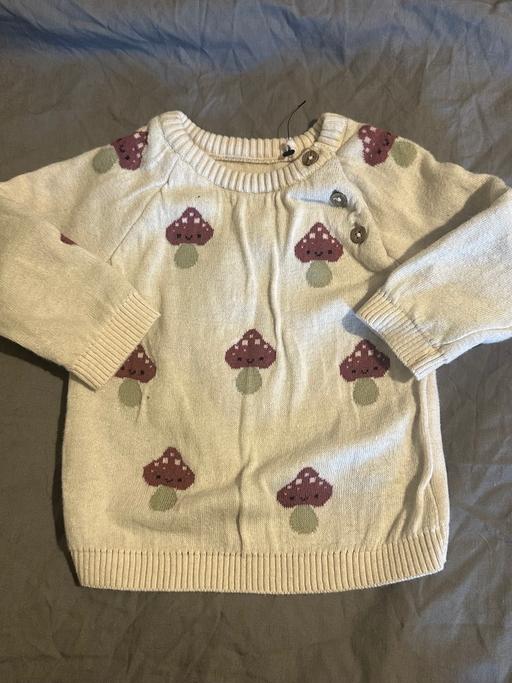 Buy & Sell Oldbury Sandwell - Photos for Girls mushroom longsleeve